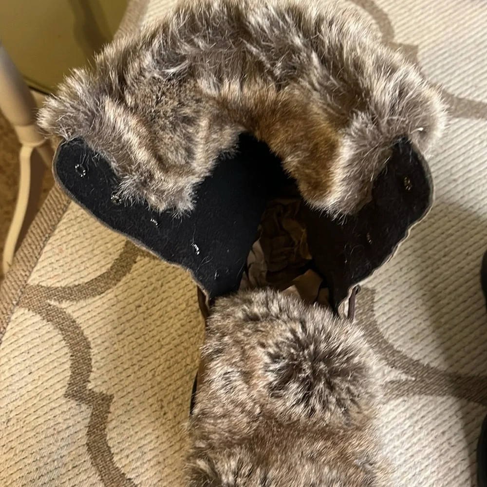 AQUATALIA BY MARVIN K BRASS WEATHERPROOF BROWN SUEDE FAUX FUR lace up boots - Picture 11 of 15